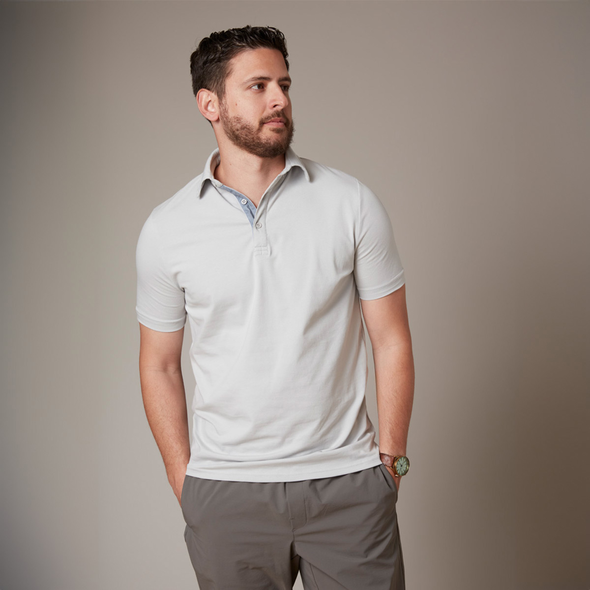 4924-Montauk-BoneWhite-Front-Model-2